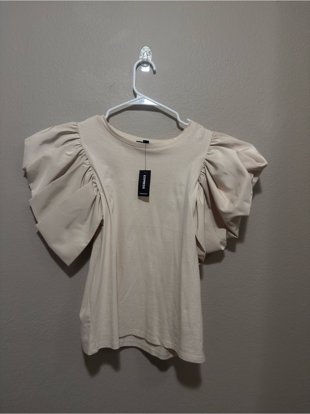 Puff Sleeve Crewneck Top in Cream